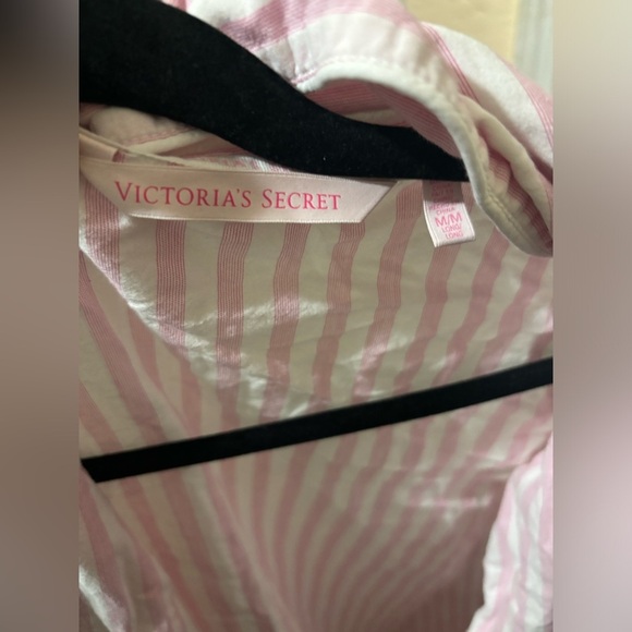 Victoria’s Secret Pink and White Long Sleeve PJ Set with Top and Bottoms Y2K - Picture 2 of 6